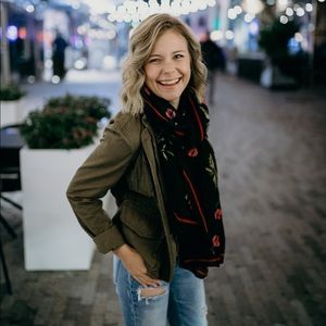 Meet your Posher, Sarah